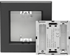 De temperatuursensor is uitgevoerd in 55 x 55 mm formaat en kan geintegreerd worden in systeem 55 schakelmateriaal van bekende merken.
