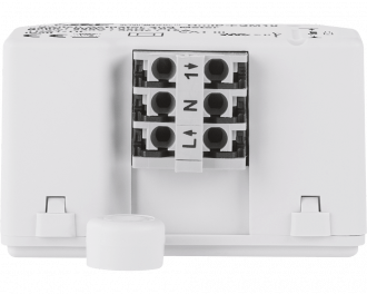 De module heeft twee sets van drie aansluitklemmen die geschikt zijn voor elektrabedrading met een vaste kern tot 2,5 mm2. L en N zijn fase en nul. Dit zijn de bruine en blauwe draad. "1" is de geschakelde uitgang. Hierop wordt de zwarte schakeldraad voor verlichting of de bruine draad van een elektrische verwarming aangesloten.